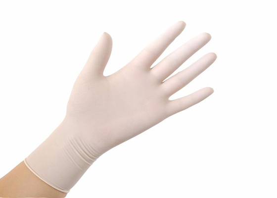 η αποστειρωμένη σκόνη νιτριλίων λατέξ μίας χρήσης γαντιών που η ελεύθερη ασφάλεια φορά γάντια στο μπλε λευκό που προσαρμόζεται